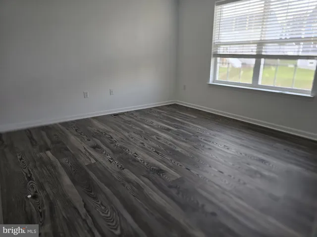 $2,300 | 553 Brook Shire Court, Mechanicsburg, PA 17055