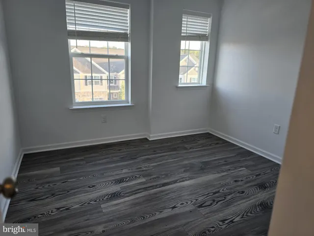 $2,300 | 553 Brook Shire Court, Mechanicsburg, PA 17055