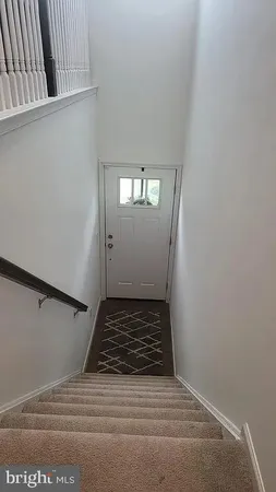 a view of a utility room