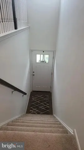 $2,300 | 553 Brook Shire Court, Mechanicsburg, PA 17055