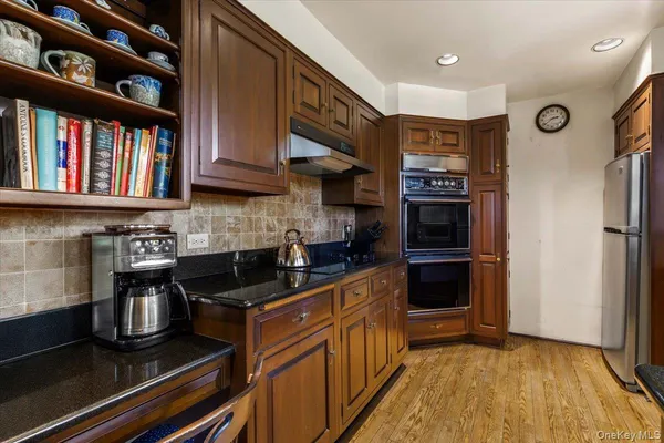 $879,000 | 400 Warren Avenue, Mamaroneck, NY 10543