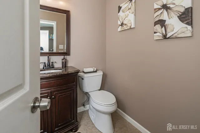 $949,000 | 13 Setter Place, Kendall Park, NJ 08824