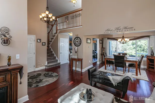 $949,000 | 13 Setter Place, Kendall Park, NJ 08824