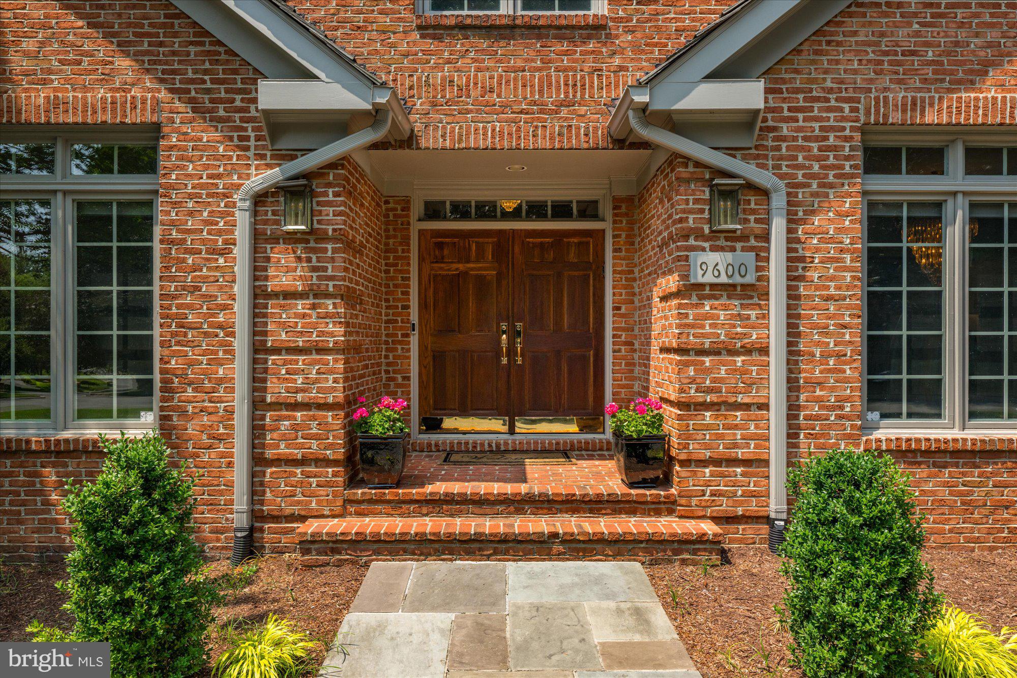 9600 Eagle Ridge Drive Bethesda, MD 20817 - Photo 2 of 38