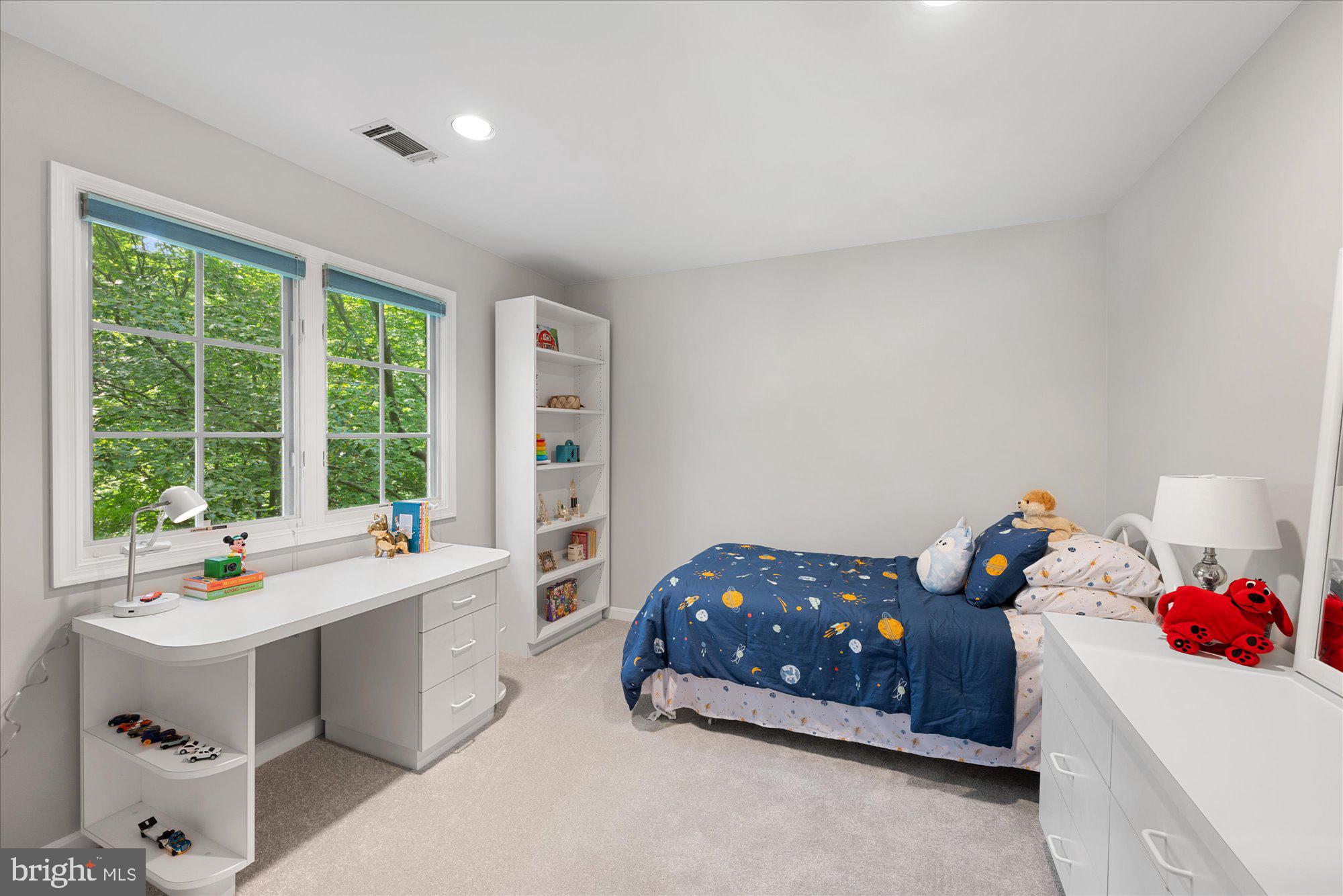 9600 Eagle Ridge Drive Bethesda, MD 20817 - Photo 29 of 38