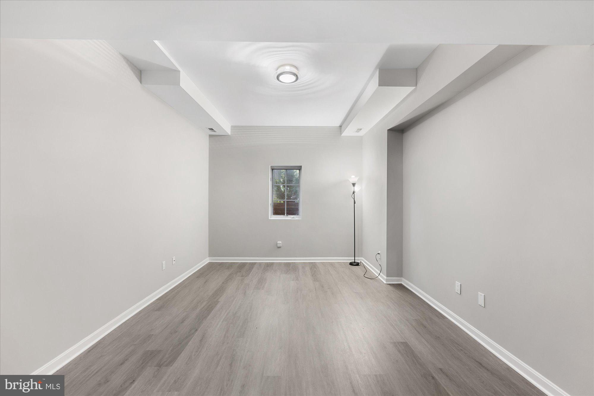 9600 Eagle Ridge Drive Bethesda, MD 20817 - Photo 35 of 38