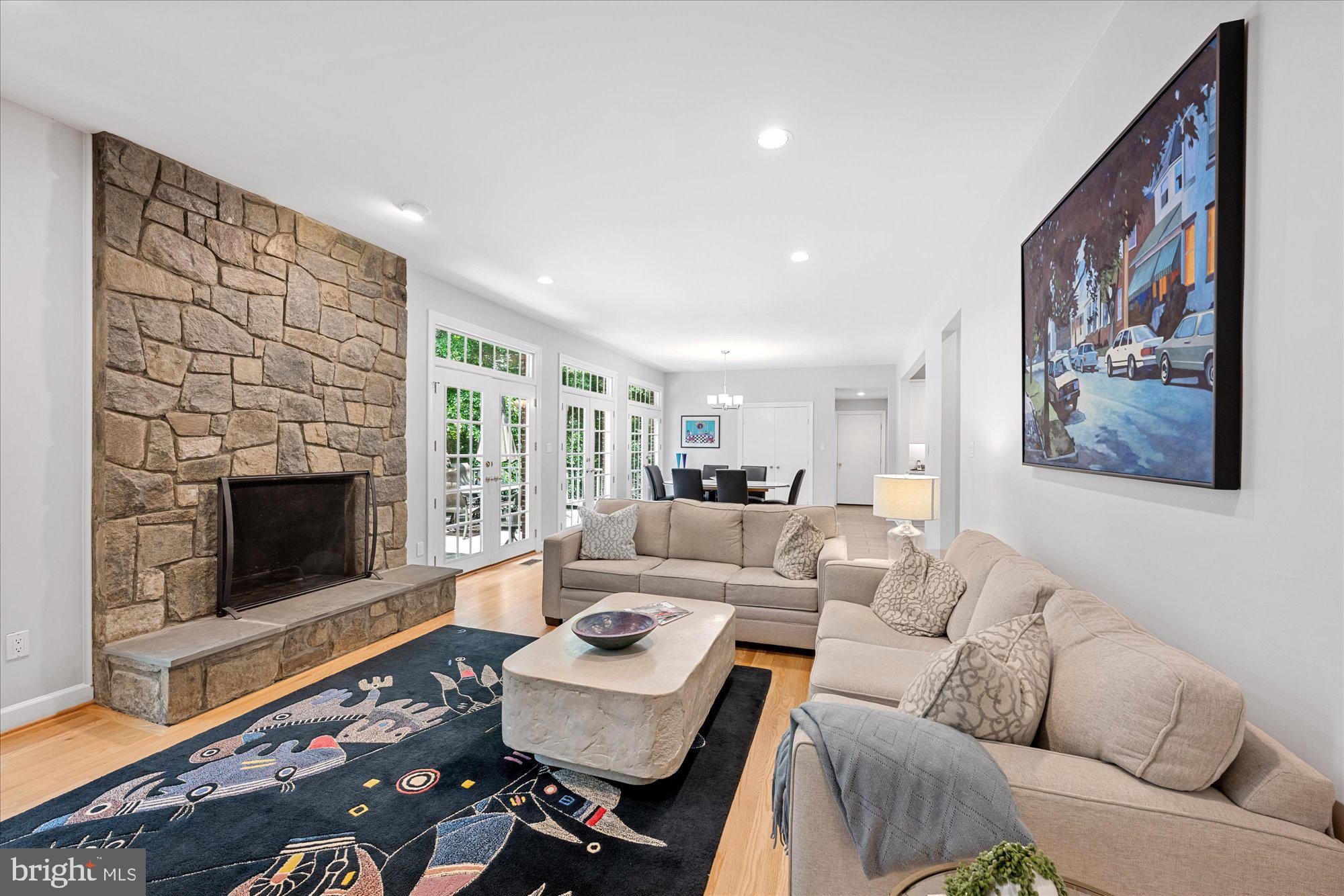 9600 Eagle Ridge Drive Bethesda, MD 20817 - Photo 10 of 38