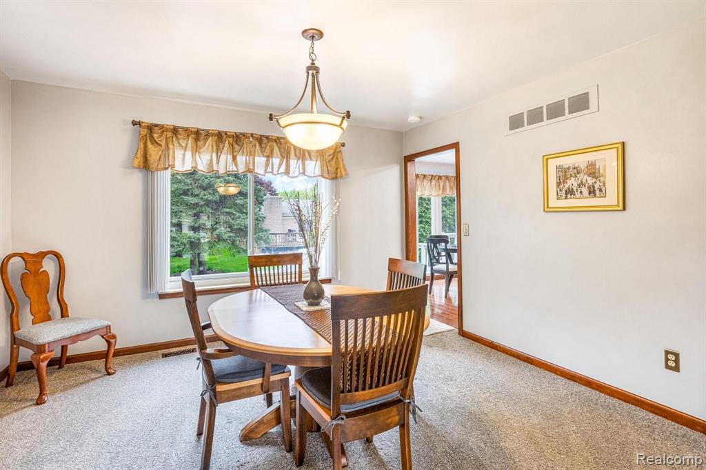 2763 Broadmoor Court Rochester Hills, MI 48309 - Photo 11 of 40