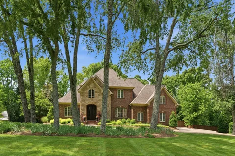 $1,999,990 | 9421 Whittingham Drive, Brentwood, TN 37027