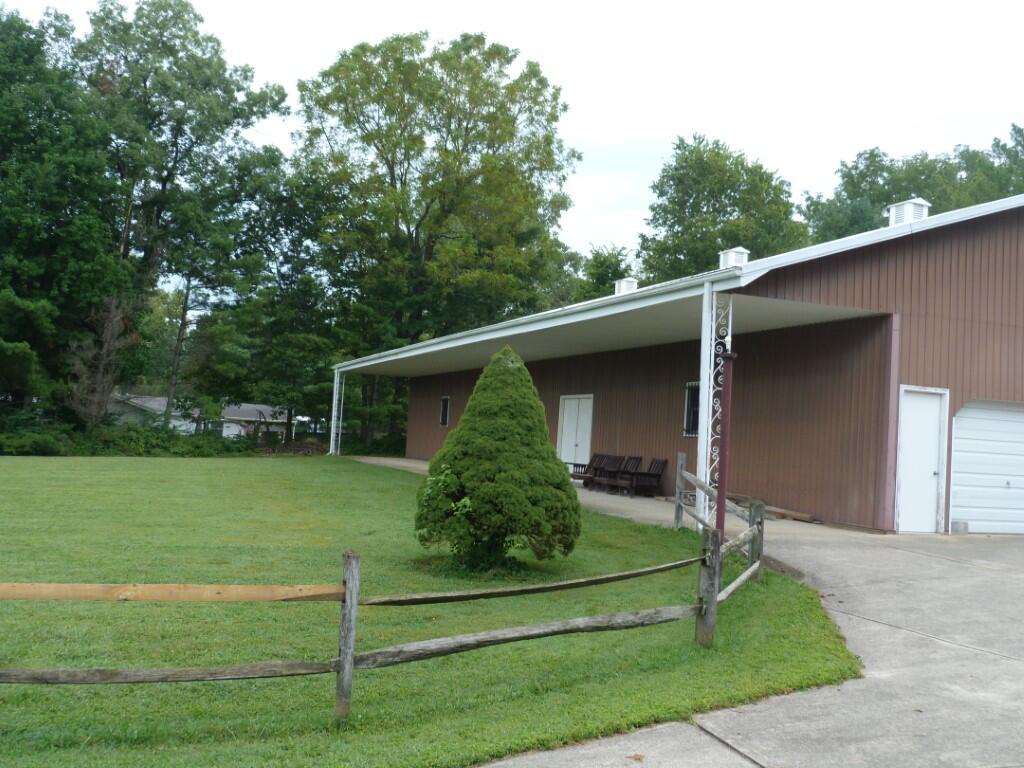 1121 Edinger Road Urbana, OH 43078 - Photo 99 of 117 P1160774