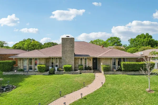 $575,000 | 2233 Parkhaven Drive, Plano, TX 75075