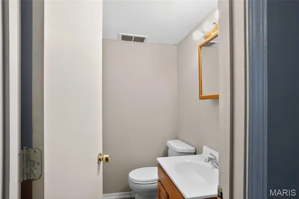 $139,900 | 640 Central Parkway, Florissant, MO 63031