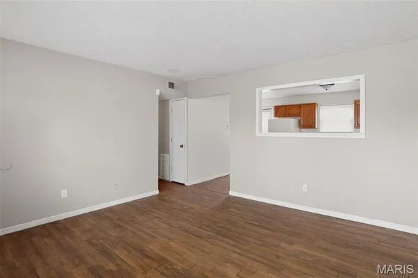 $139,900 | 640 Central Parkway, Florissant, MO 63031