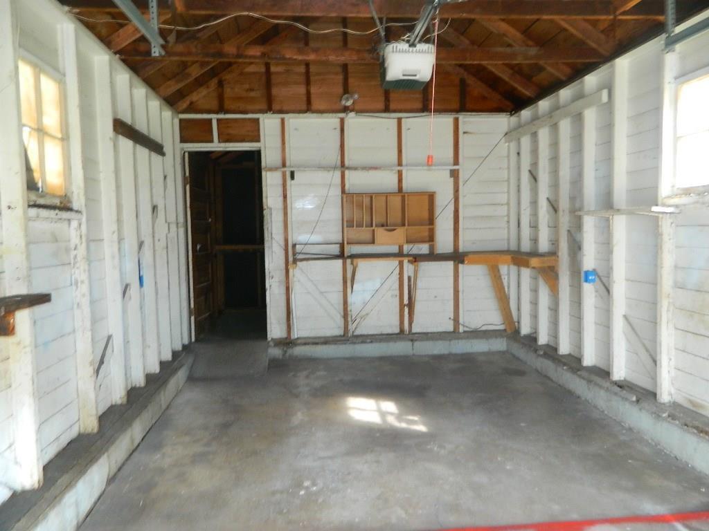 1186 Delta Road Springfield, OH 45505 - Photo 8 of 22