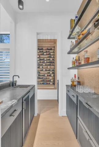 $1,900,000 | 5602 Ella Lee Lane, Houston, TX 77056