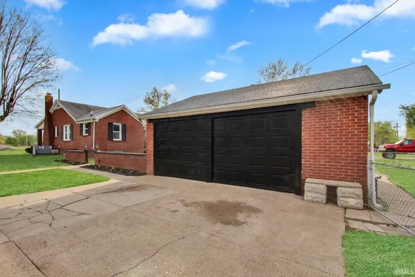 $250,000 | 2816 East Morgan Avenue, Evansville, IN 47711