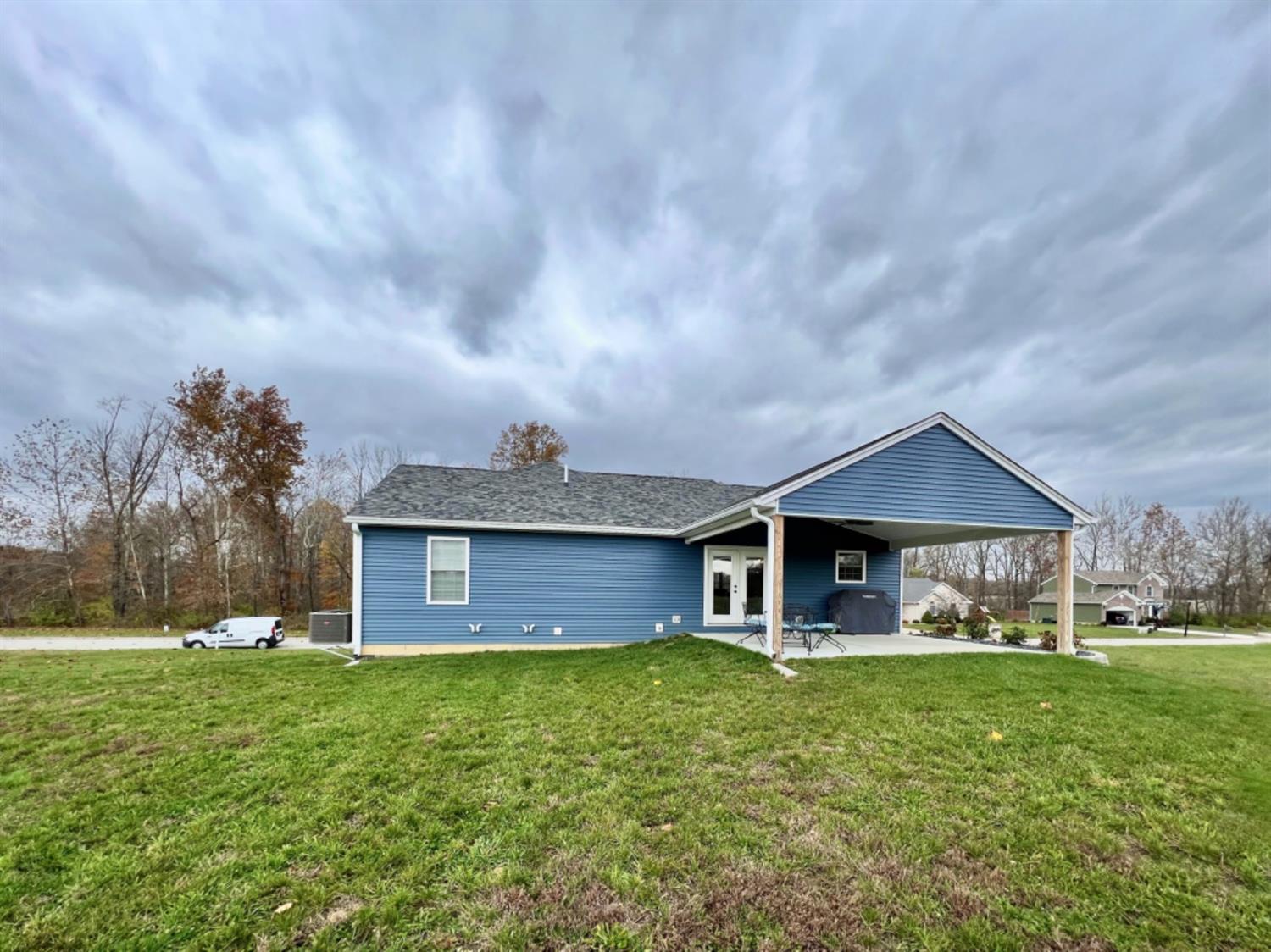 171 South Ridge Lane Versailles, IN 47042 - Photo 5 of 72 Gallery Image 5