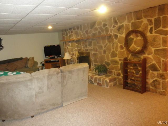 4237 Cider Press Road Slatington, PA 18080 - Photo 27 of 30 Gallery Image 27
