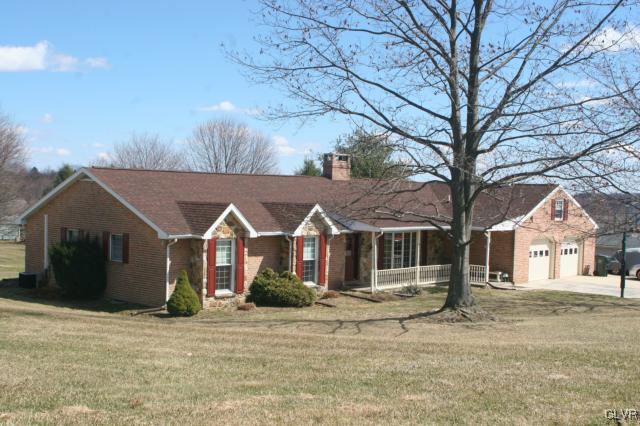 4237 Cider Press Road Slatington, PA 18080 - Photo 3 of 30 Gallery Image 3