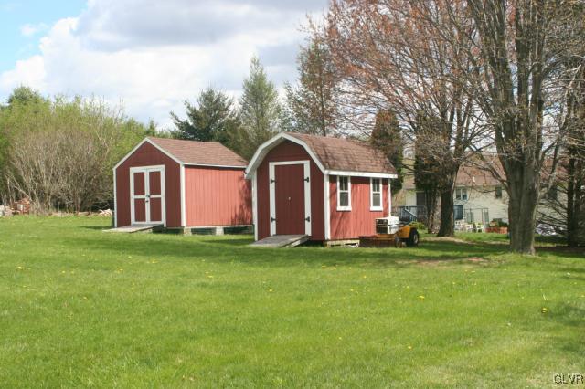 4237 Cider Press Road Slatington, PA 18080 - Photo 8 of 30 Gallery Image 8
