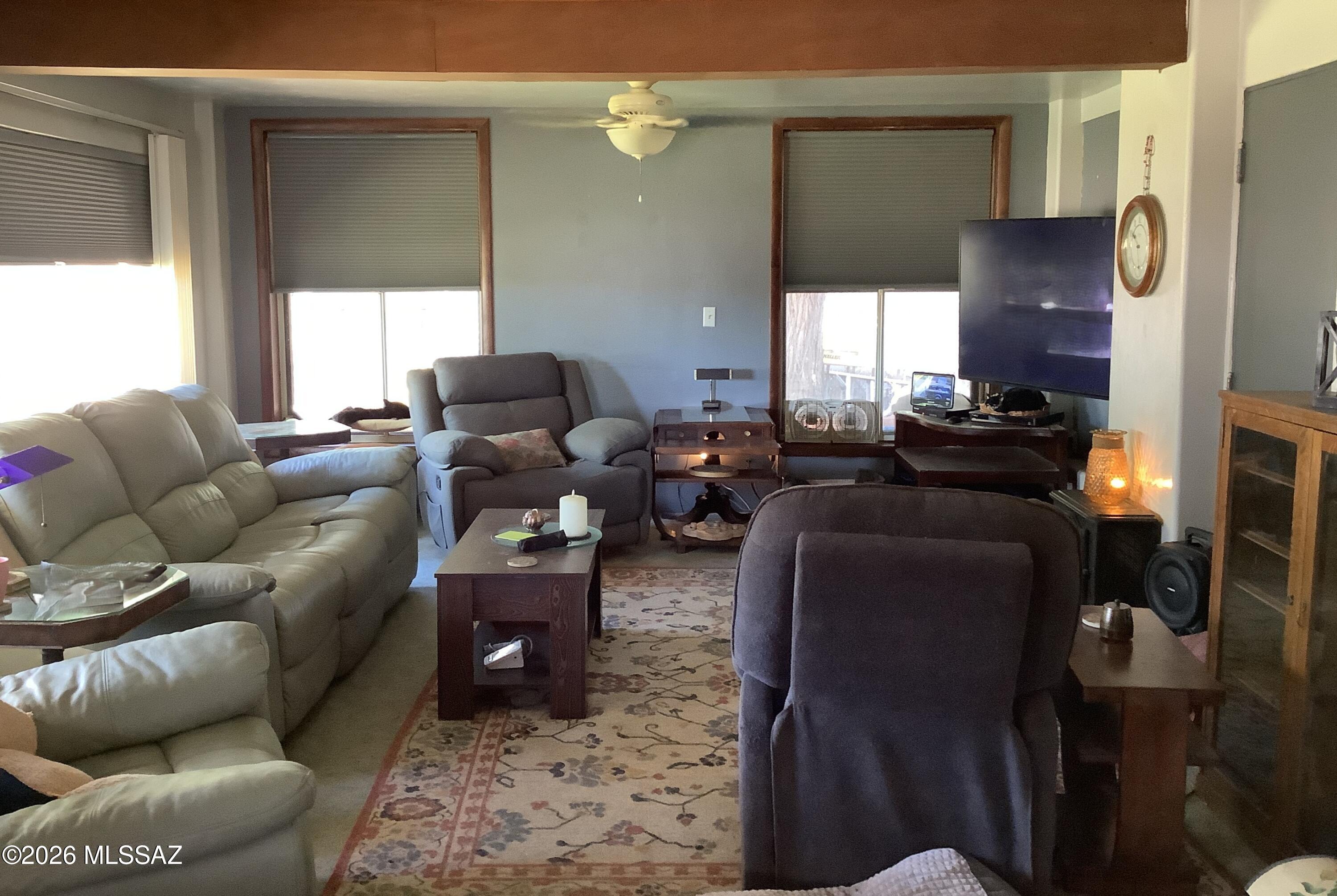 502 3rd Street Bowie, AZ 85605 - Photo 6 of 46 LIVING ROOM
