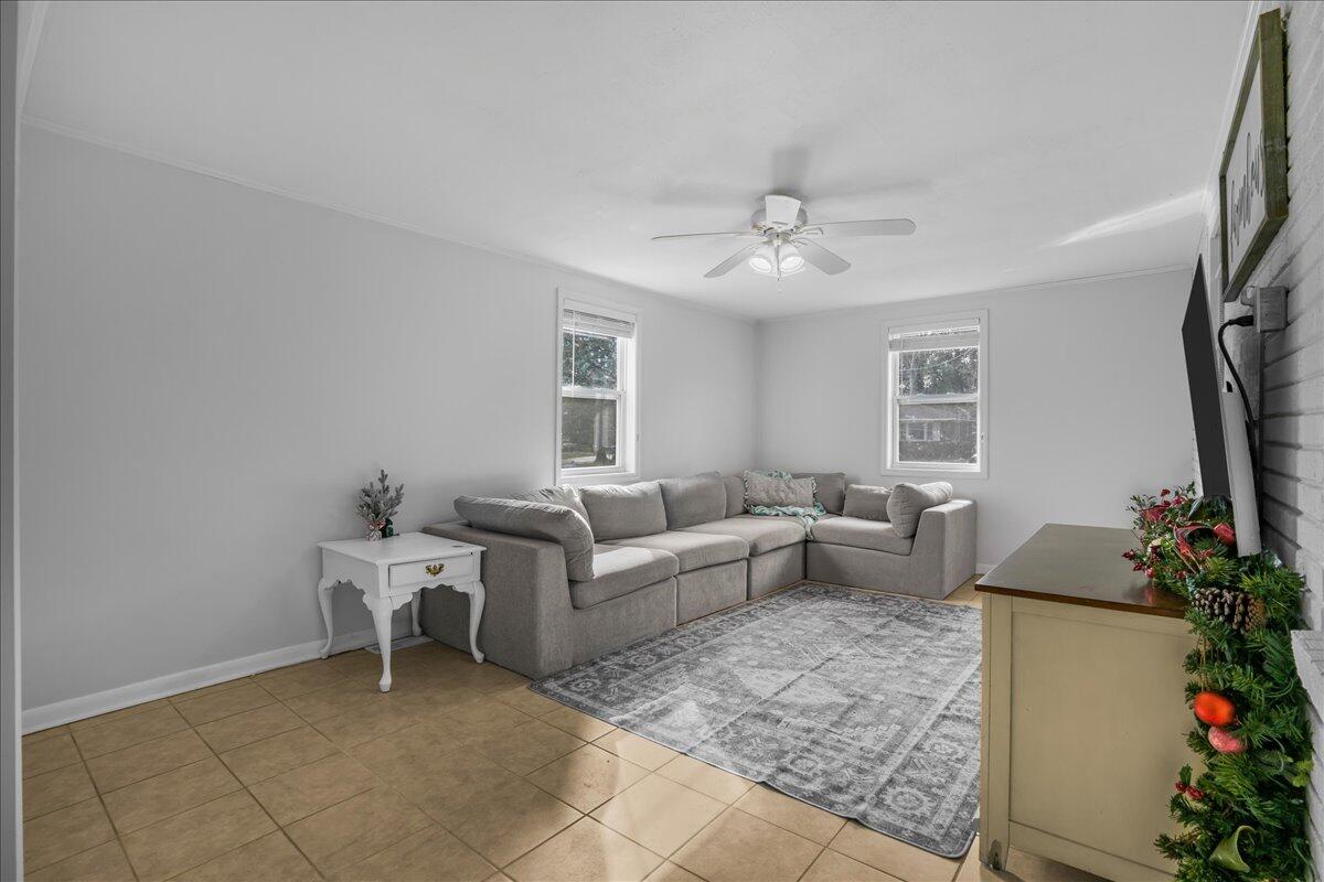2578 Ridgewood Avenue Charleston, SC 29414 - Photo 11 of 25 Den