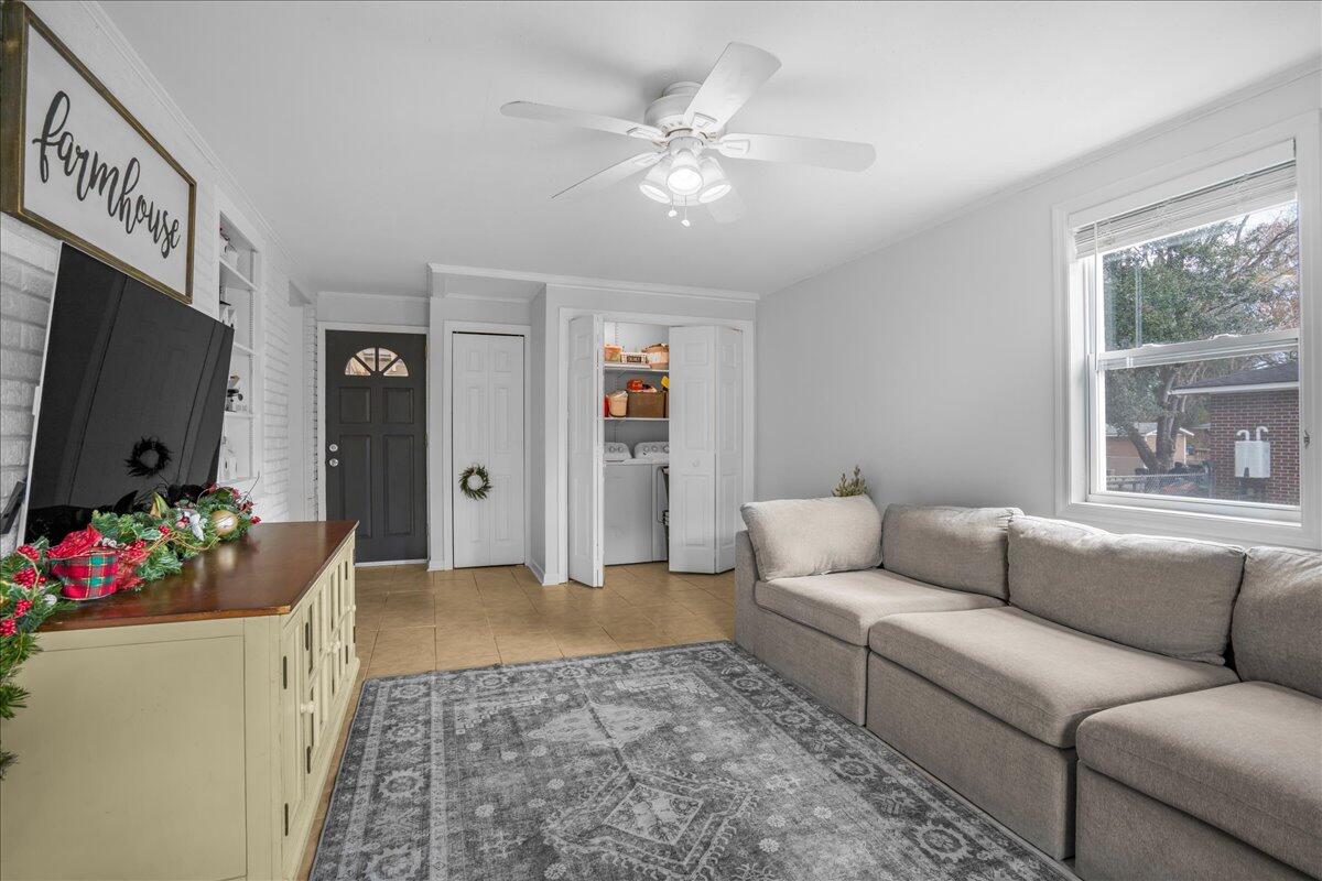 2578 Ridgewood Avenue Charleston, SC 29414 - Photo 12 of 25 Den