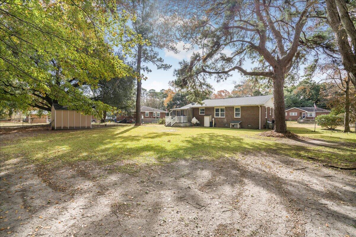 2578 Ridgewood Avenue Charleston, SC 29414 - Photo 23 of 25 Backyard