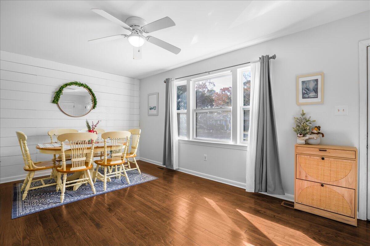 2578 Ridgewood Avenue Charleston, SC 29414 - Photo 6 of 25 Dining Area