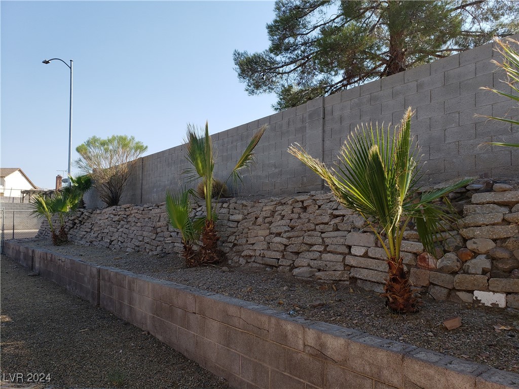 726 Prospect Avenue Henderson, NV 89002 - Photo 43 of 44