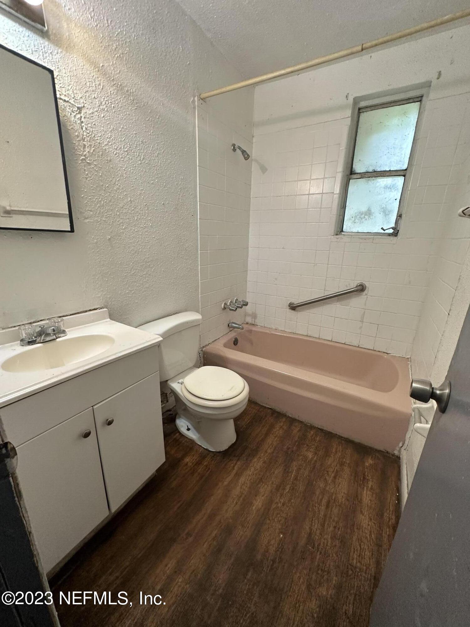 1061 Division Street Jacksonville, FL 32209 - Photo 10 of 10 68D79191-E59D-41C0-8D1D-27F5C11A6ADC