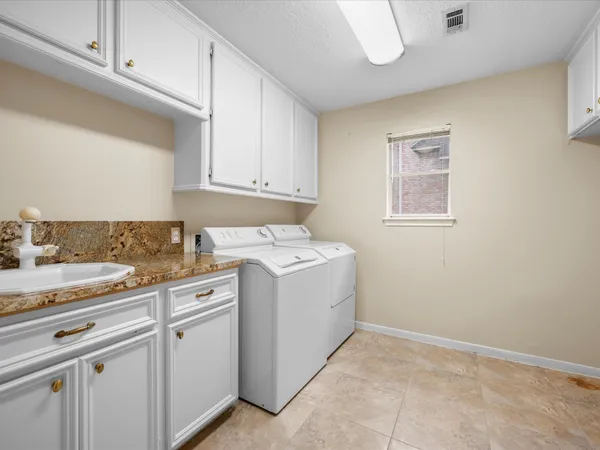 $500,000 | 7 Wellesley Drive, Conroe, TX 77304