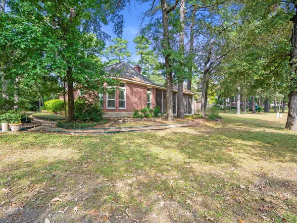 $500,000 | 7 Wellesley Drive, Conroe, TX 77304