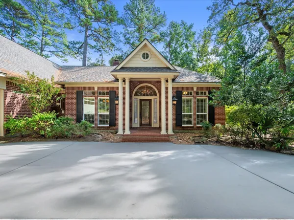 $500,000 | 7 Wellesley Drive, Conroe, TX 77304