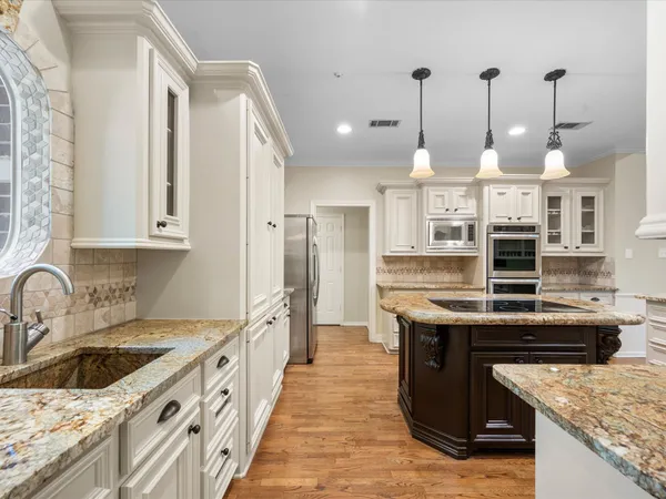 $500,000 | 7 Wellesley Drive, Conroe, TX 77304