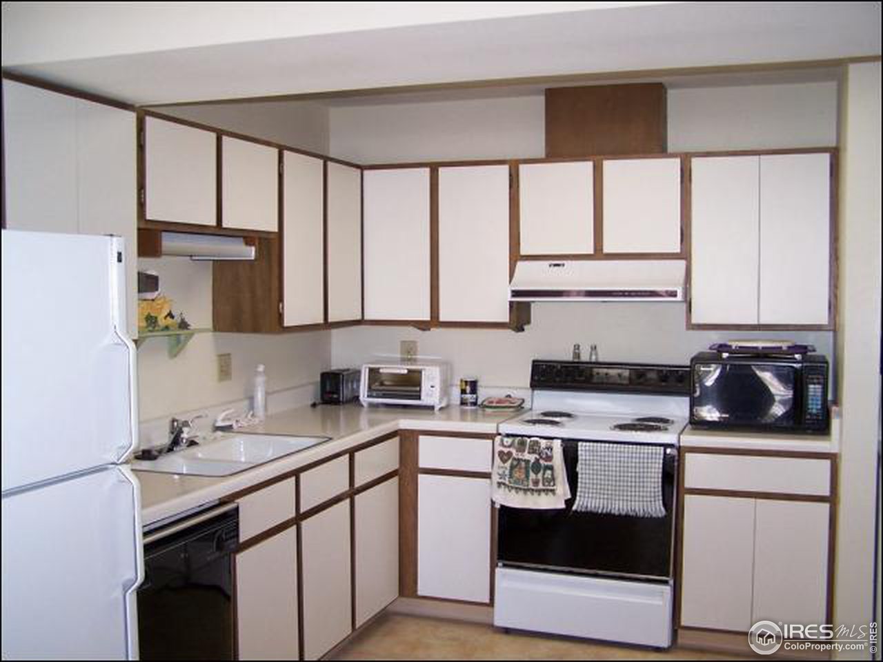 705 East Drake Road, Unit 11 Fort Collins, CO 80525 - Photo 7 of 11 Gallery Image 7