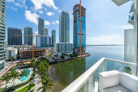 $719,000 | 601 Northeast 27th Street, Unit 1001, Miami, FL 33137