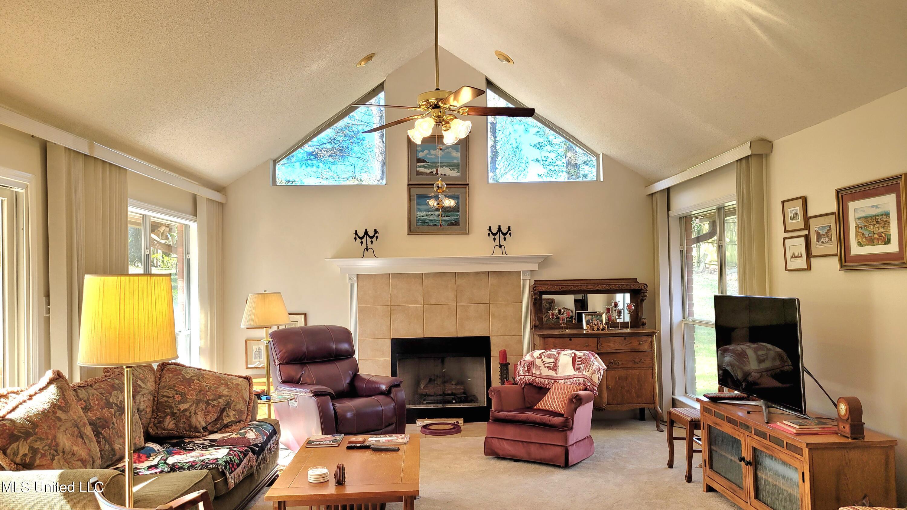 4367 Star Landing Road Nesbit, MS 38651 - Photo 5 of 40 20240412_102045