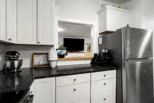 $389,999 | 107 Garvins Falls Road, Concord, NH 03301