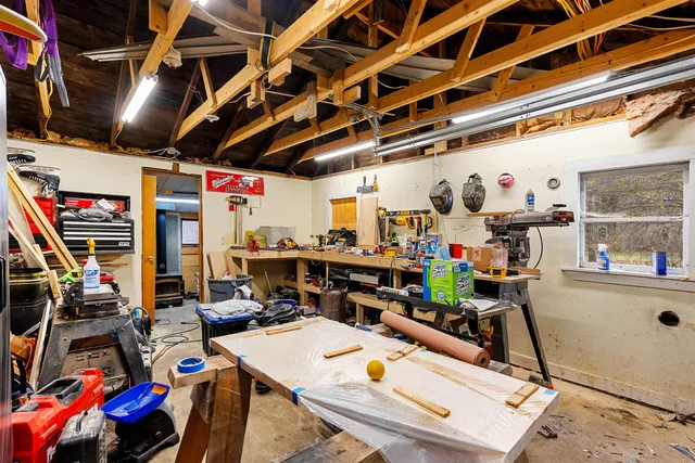 $389,999 | 107 Garvins Falls Road, Concord, NH 03301