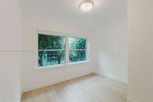 $1,800 | 1555 Pennsylvania Avenue, Unit 108, Miami Beach, FL 33139