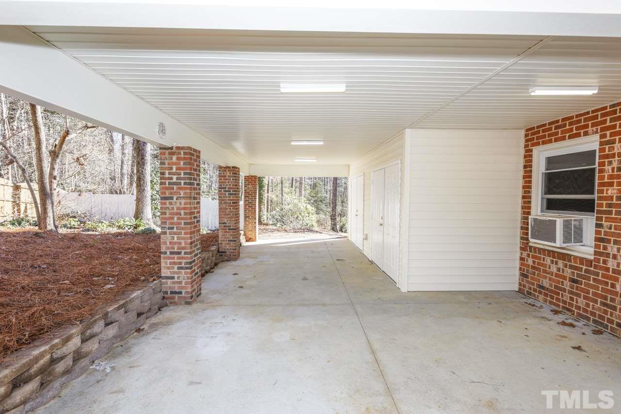 4128 Summer Ridge Court Apex, NC 27539 - Photo 3 of 25 Gallery Image 3