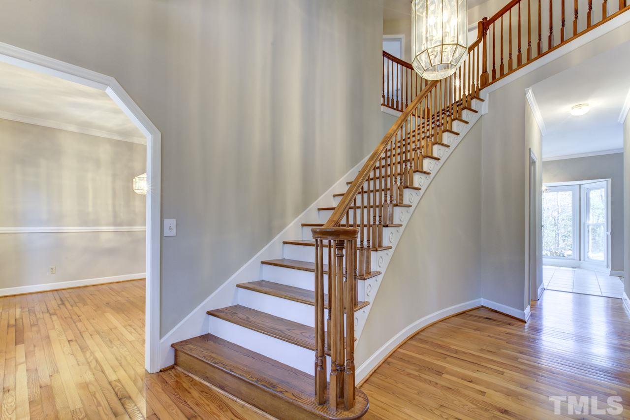 4128 Summer Ridge Court Apex, NC 27539 - Photo 4 of 25 Gallery Image 4