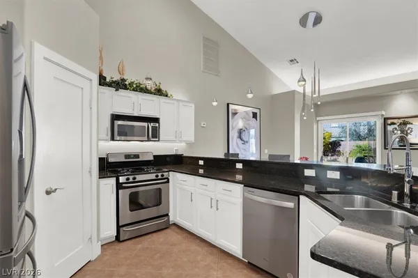 $2,800 | 6100 Tamar Court, Las Vegas, NV 89130