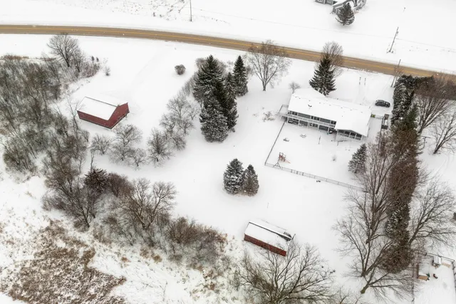 $735,000 | N1259 County Road P, Oconomowoc, WI 53066