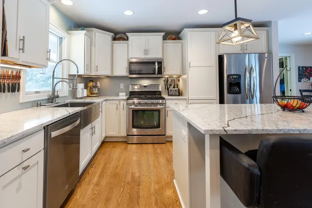 $735,000 | N1259 County Road P, Oconomowoc, WI 53066