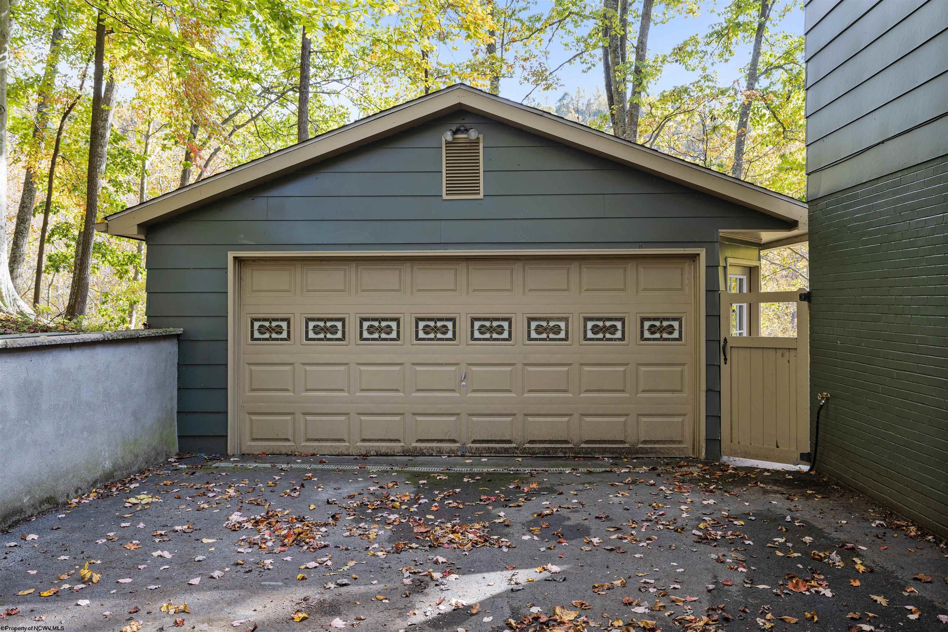 1227 Briercliff Road Bridgeport, WV 26330 - Photo 32 of 37 Gallery Image 32