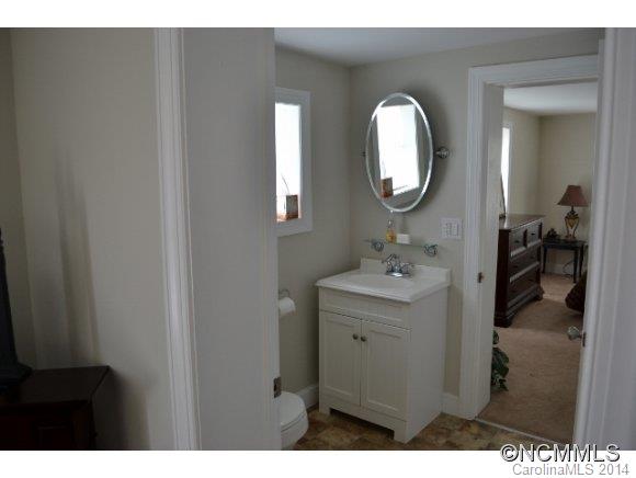 800 River Road Hot Springs, NC 28743 - Photo 22 of 23 Gallery Image 22