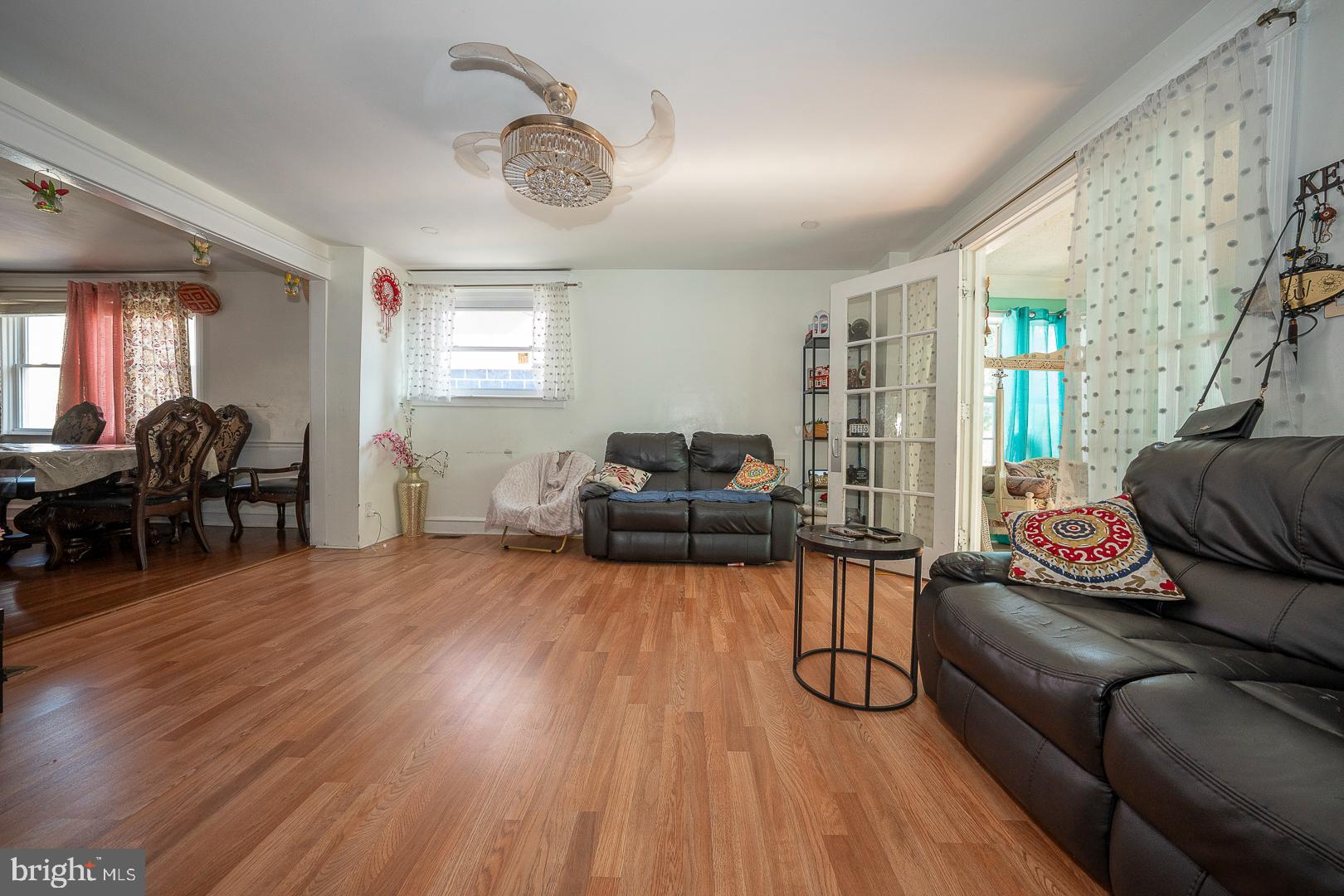119 Heather Road Upper Darby, PA 19082 - Photo 1 of 31