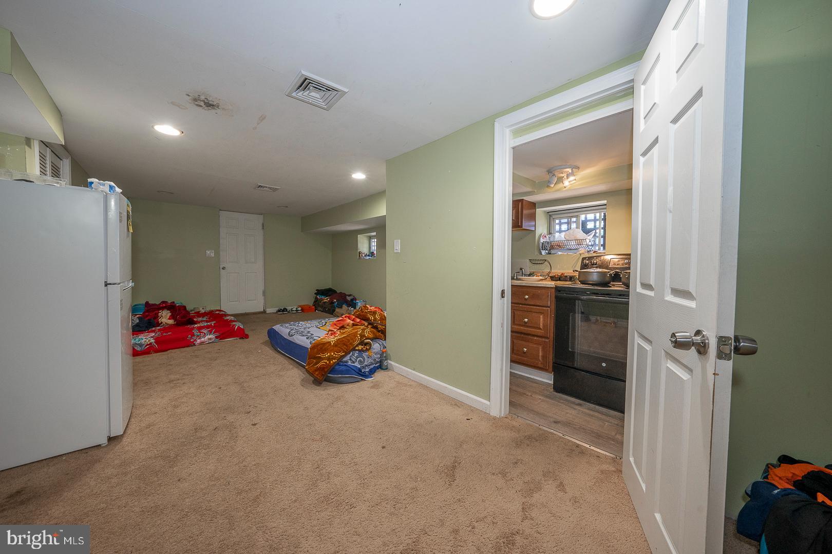 119 Heather Road Upper Darby, PA 19082 - Photo 24 of 31